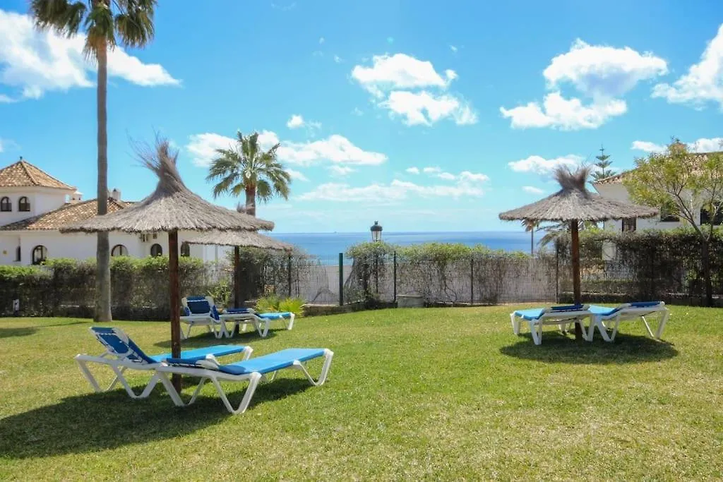 2 Bedrooms Sea And Pool View Apt In Duquesa Golf & Gardens Manilva Castillo de Sabinillas