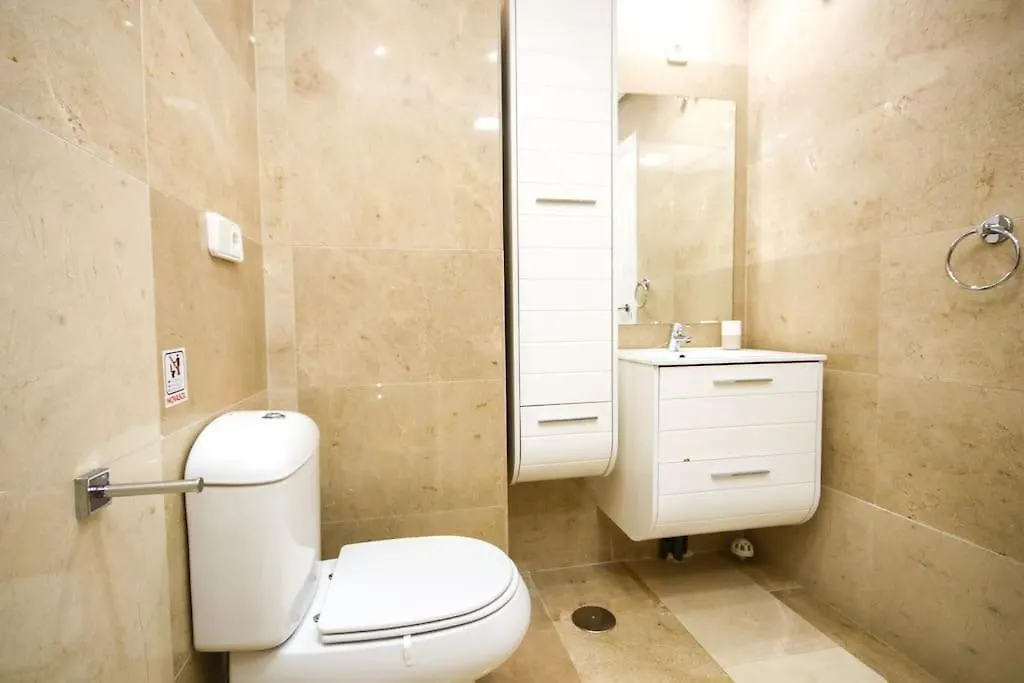 2 Bedrooms Sea And Pool View Apt In Duquesa Golf & Gardens Manilva Castillo de Sabinillas 0*,  Spanyolország