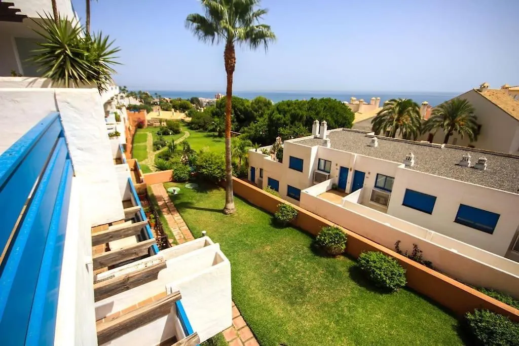 Apartman 2 Bedrooms Sea And Pool View Apt In Duquesa Golf & Gardens Manilva Castillo de Sabinillas