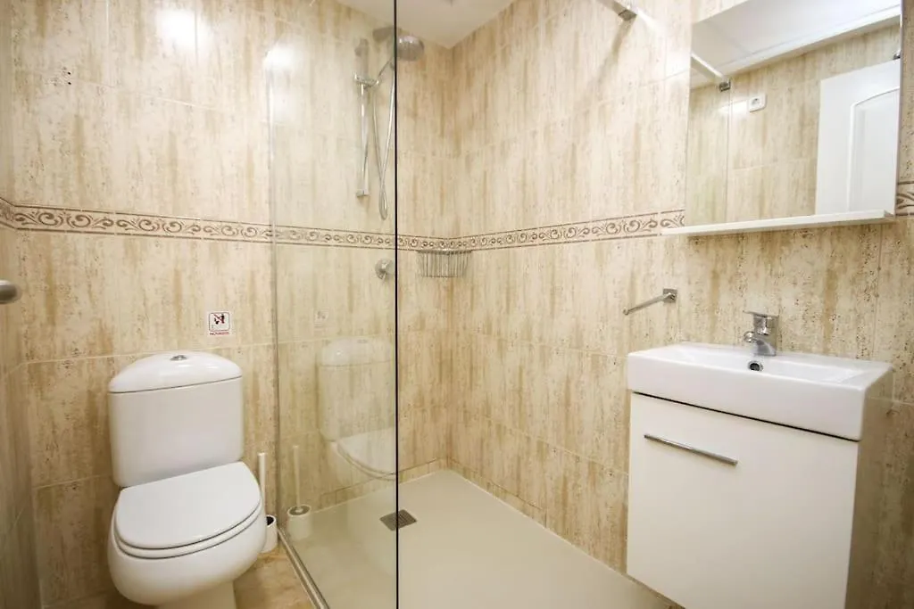 2 Bedrooms Sea And Pool View Apt In Duquesa Golf & Gardens Manilva Castillo de Sabinillas Spanyolország